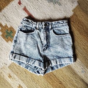 American Apparel Highwaisted Mom Shorts